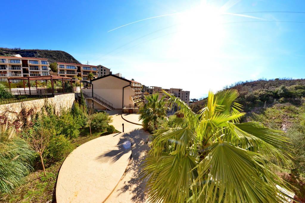 Montetrest Apartments Sveti Stefan Exterior photo