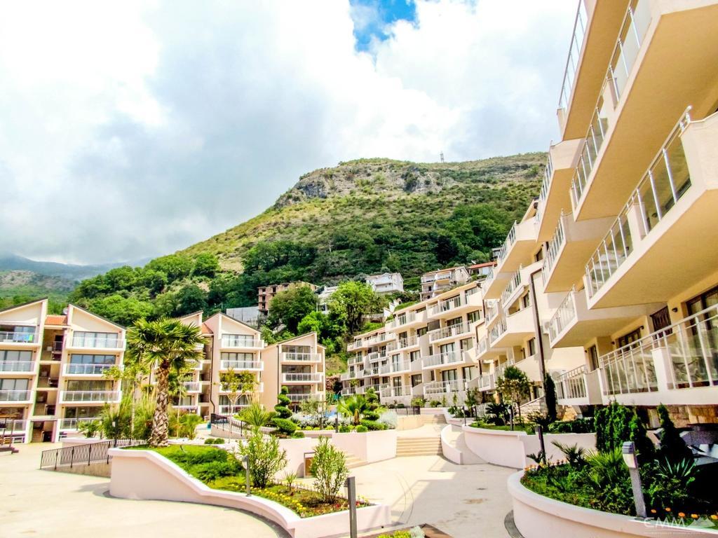 Montetrest Apartments Sveti Stefan Exterior photo